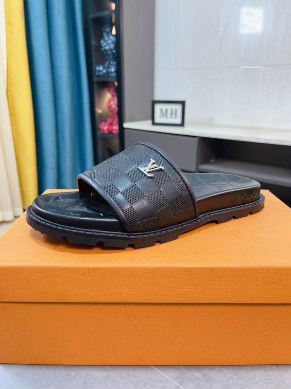 Louis Vuitton Slippers Mens ID:20250512-278